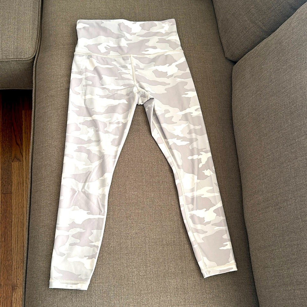 Athleta Elation 7/8 Tight - Camouflage